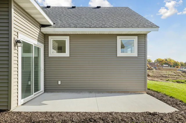 $542,425 | 10969 37th Street North, Lake Elmo, MN 55042