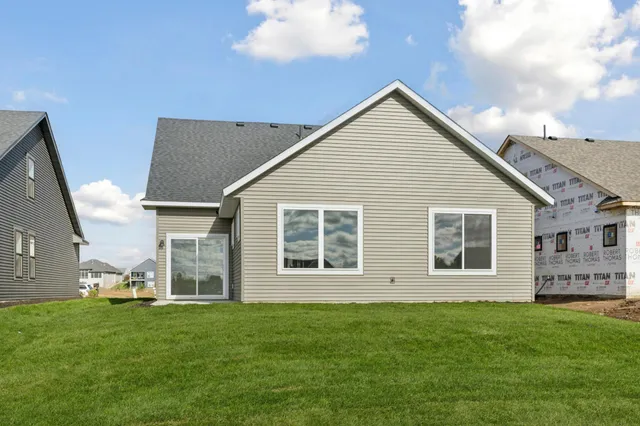 $542,425 | 10969 37th Street North, Lake Elmo, MN 55042