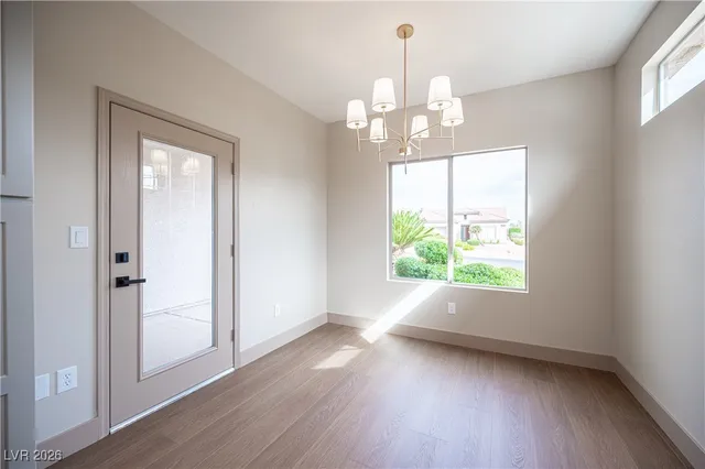 $549,900 | 1977 High Mesa Drive, Henderson, NV 89012