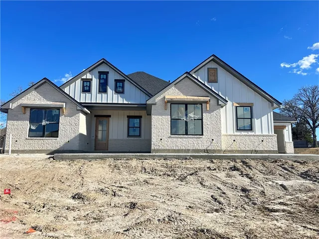 $699,900 | 3273 Rose Hill Lane, Bryan, TX 77808