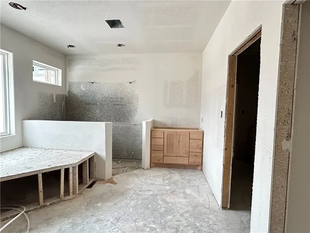 $699,900 | 3273 Rose Hill Lane, Bryan, TX 77808