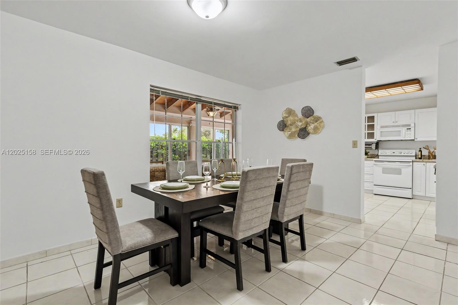15033 Southwest 110th Terrace Miami, FL 33196 - Photo 7 of 38