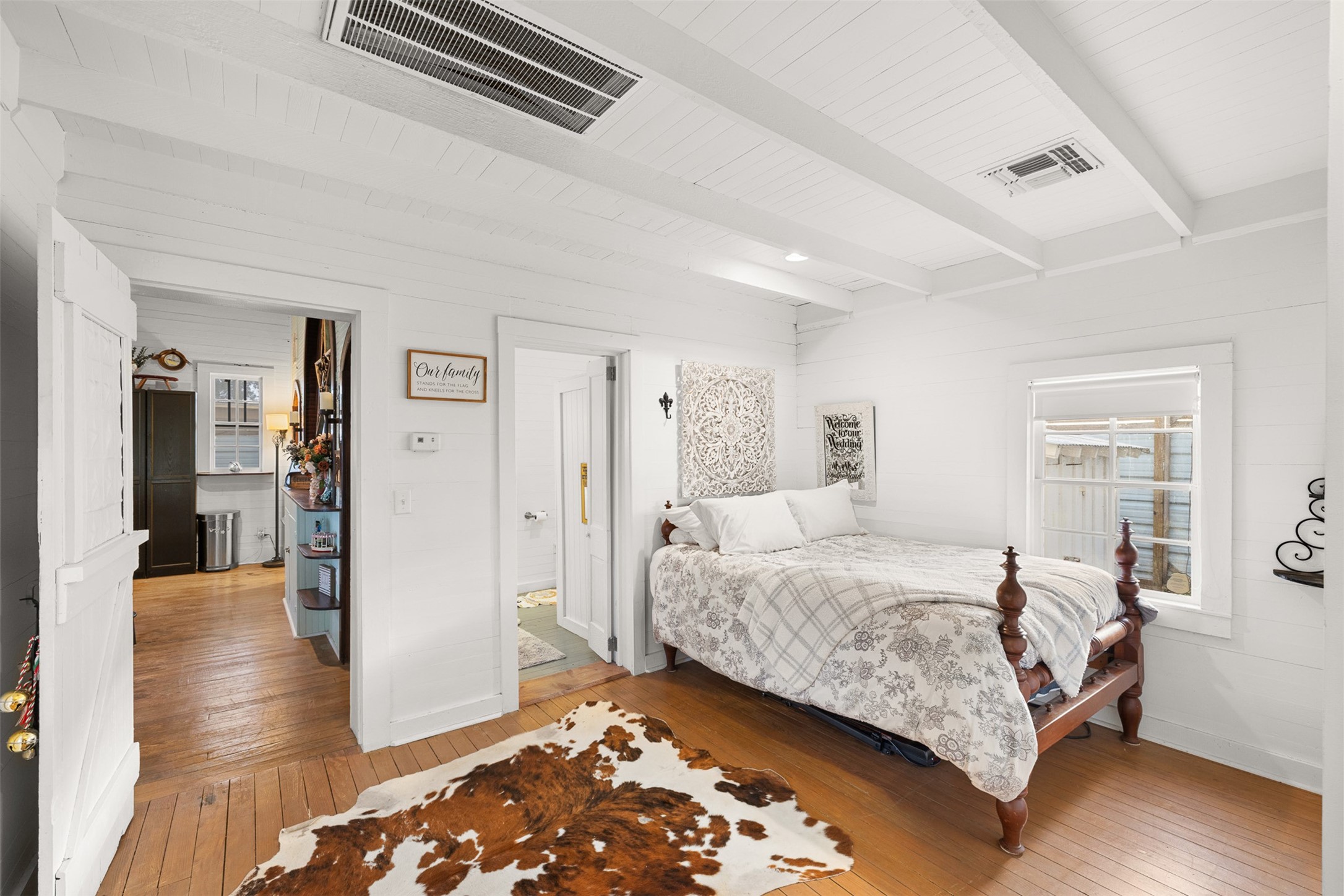 836 Pecan Street New Ulm, TX 78950 - Photo 15 of 22