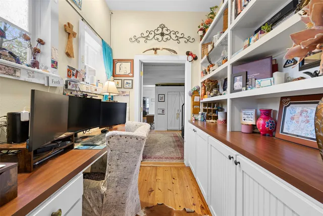 $320,000 | 836 Pecan Street, New Ulm, TX 78950