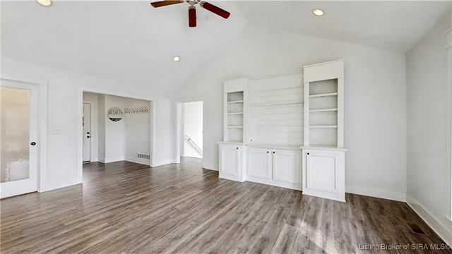 $460,000 | 2123 Allen Way, Sellersburg, IN 47172