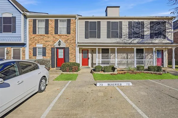 $264,901 | 73 Winchester Drive, Euless, TX 76039