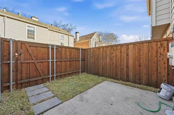 $264,901 | 73 Winchester Drive, Euless, TX 76039