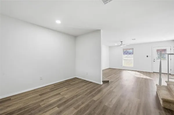 $264,901 | 73 Winchester Drive, Euless, TX 76039