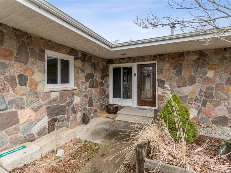 6436 Hanover Road Hanover, MI 49241 - Photo 6 of 44 06-6436-Hanover-Rd-Hanover-MI-49241-Wind