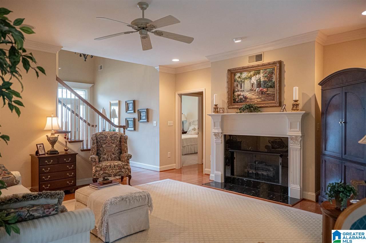 628 Willow Crest Road Birmingham, AL 35226 - Photo 10 of 38