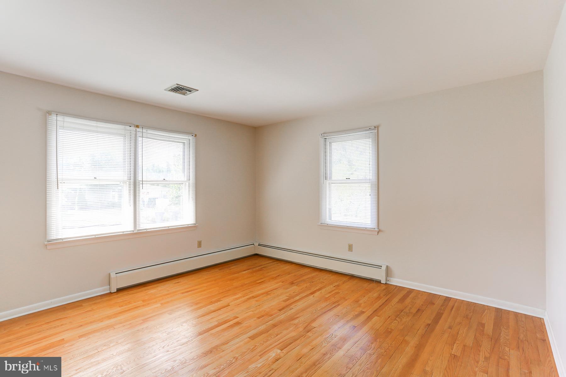 4831 Etta Road Harrisburg, PA 17111 - Photo 13 of 32 Gallery Image 13