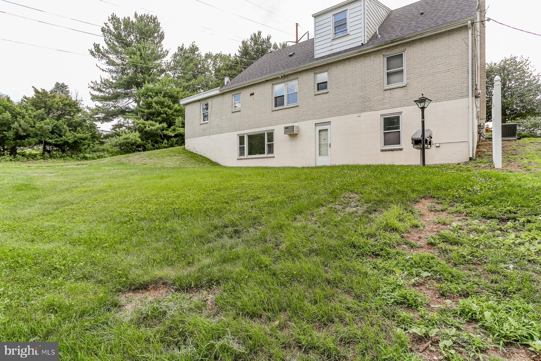 4831 Etta Road Harrisburg, PA 17111 - Photo 31 of 32 Gallery Image 31