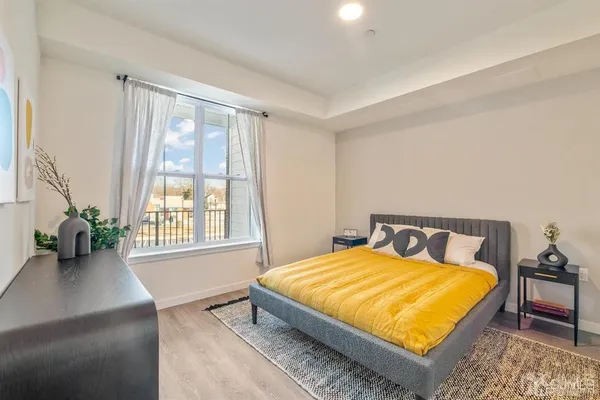 $2,400 | 1 Nolan Way, Unit JR, East Brunswick, NJ 08816