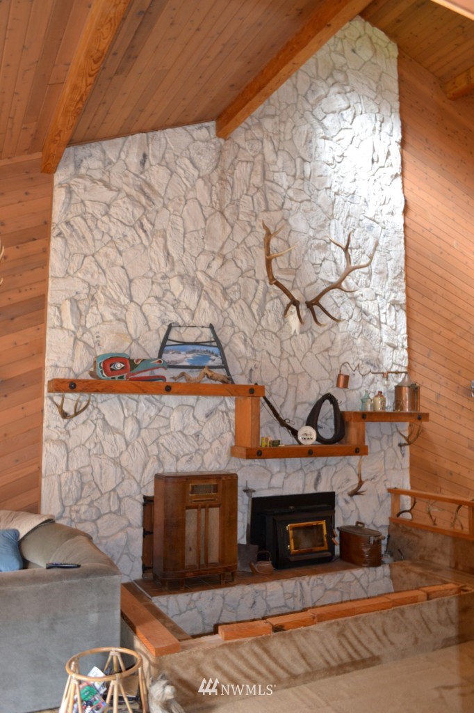 507 Quillayute Road Forks, WA 98331 - Photo 5 of 14 Gallery Image 5