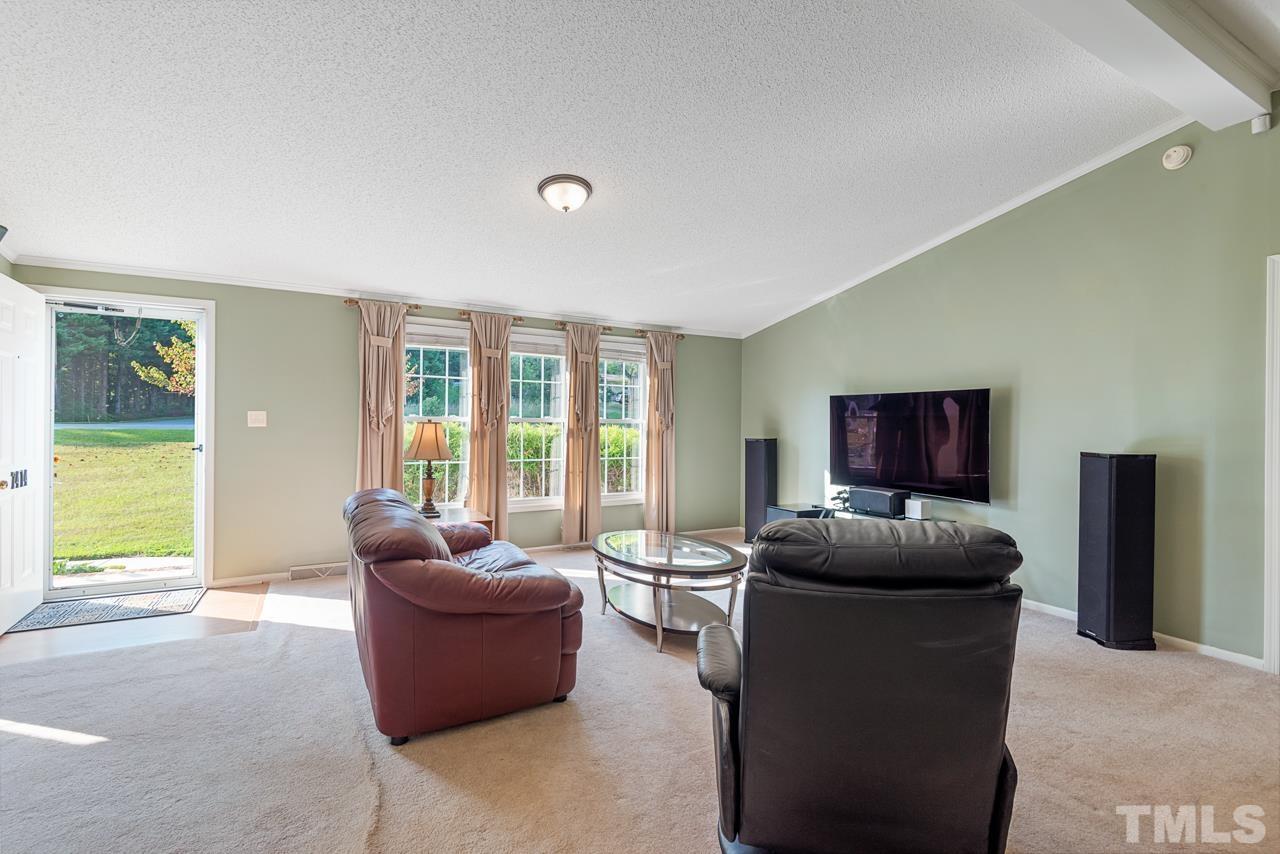 7414 Russell Road Durham, NC 27712 - Photo 5 of 63