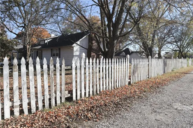 $130,000 | 506 South Ash Street, Nevada, MO 64772