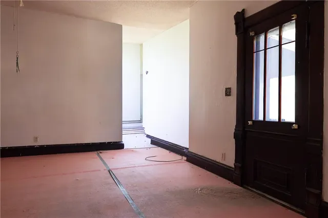 $130,000 | 506 South Ash Street, Nevada, MO 64772