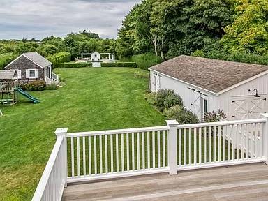 56 Butter Lane Bridgehampton, NY 11932 - Photo 3 of 18