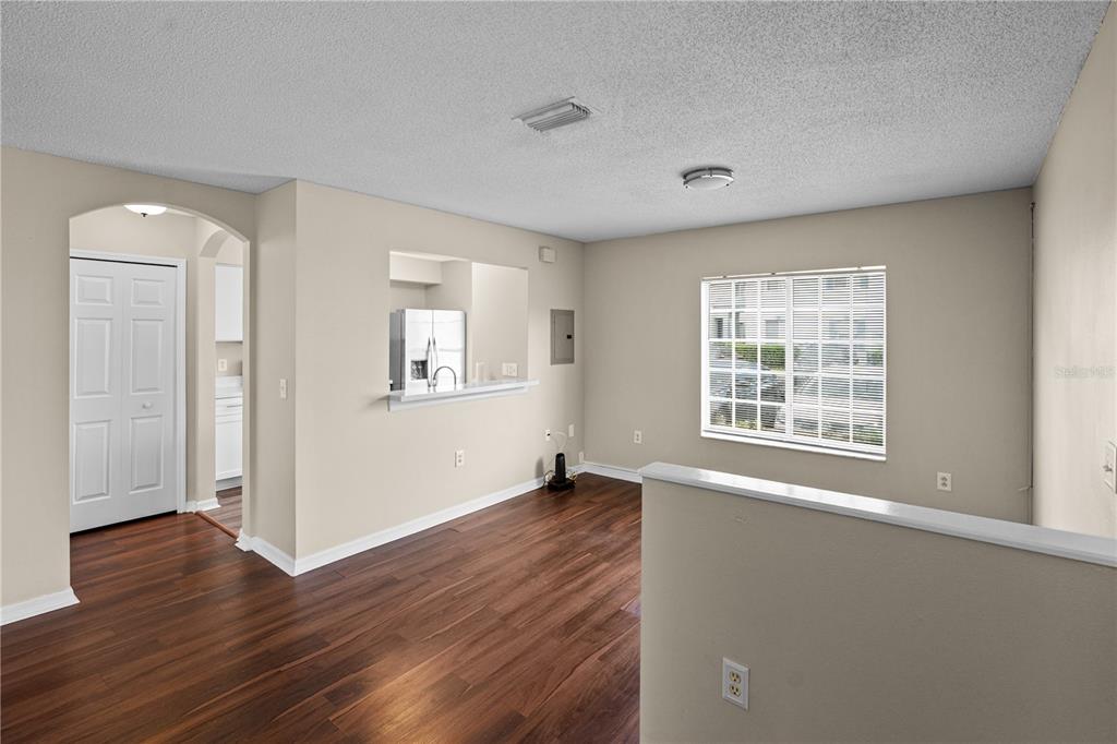 4120 Gradstone Place Tampa, FL 33617 - Photo 4 of 16