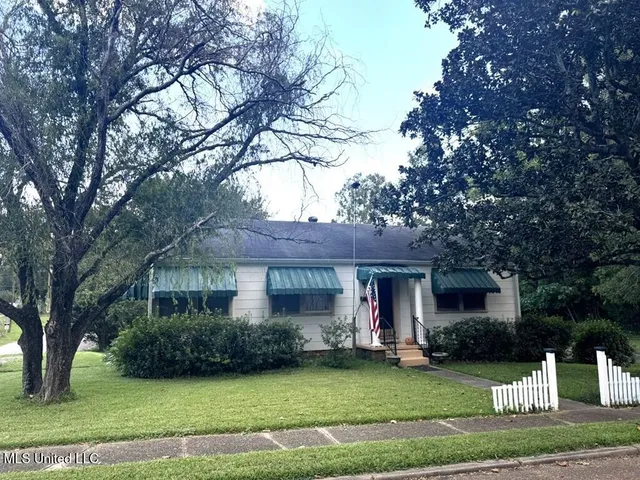 $145,000 | 309 Armstrong Street, Natchez, MS 39120