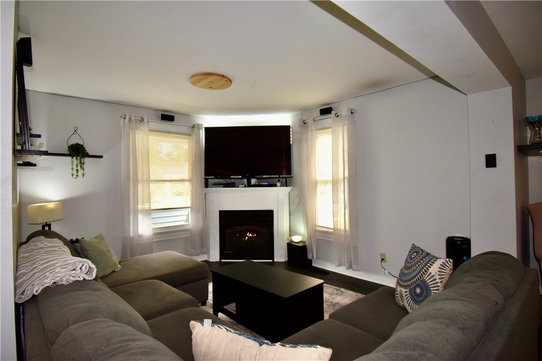 235 Decatur Street Corning, NY 14830 - Photo 8 of 44