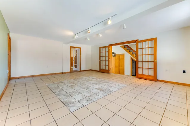 $475,000 | 3 Langdon Road, Wiscasset, ME 04578