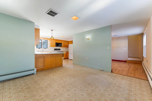 $475,000 | 3 Langdon Road, Wiscasset, ME 04578