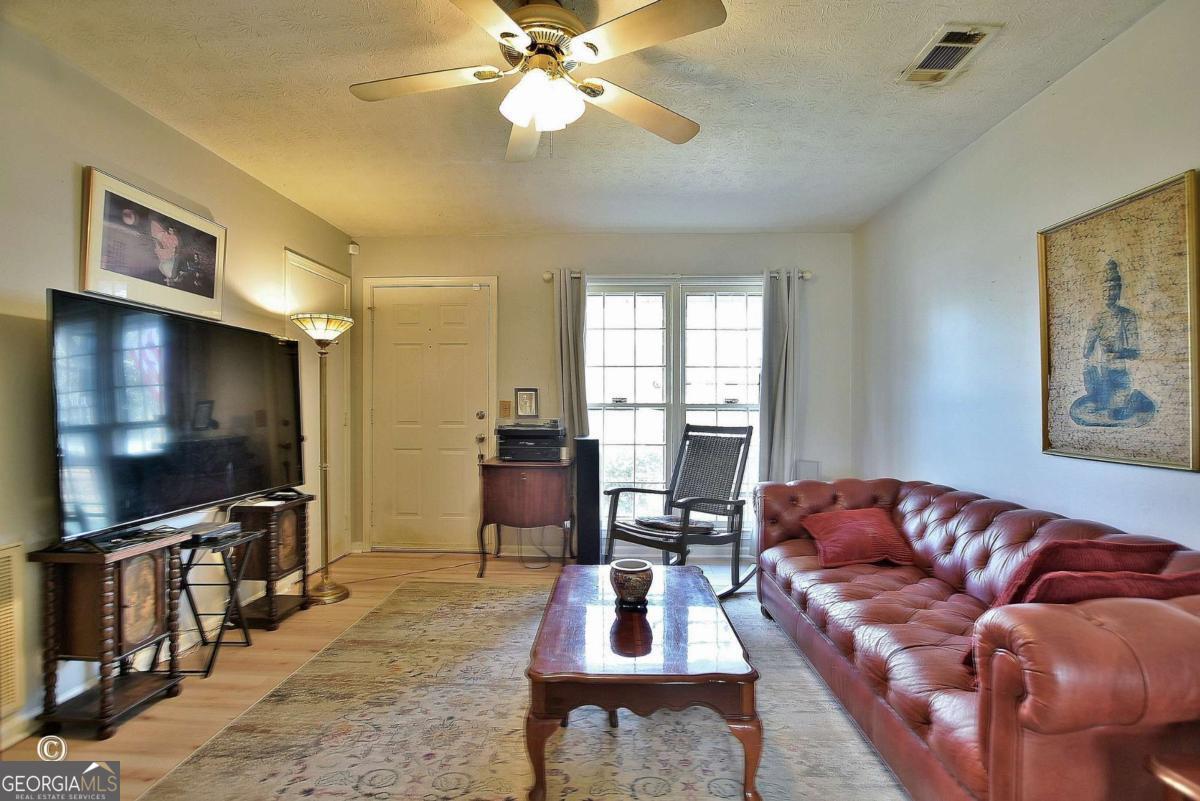 5258 Cunningham Drive Columbus, GA 31909 - Photo 4 of 24