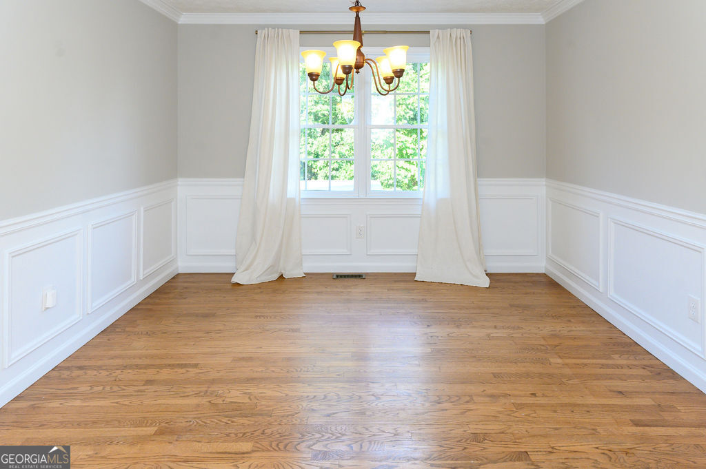3301 Connie Way Winston, GA 30187 - Photo 14 of 40 a view of an empty room and window