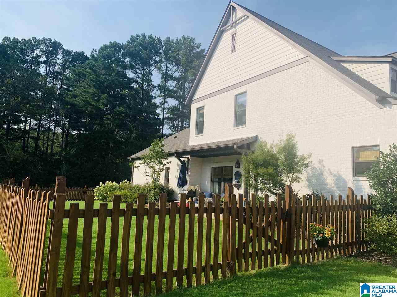 6542 Spring Street Trussville, AL 35173 - Photo 9 of 24