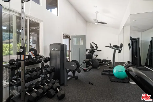 $4,500 | 1732 Palisades Drive, Pacific Palisades, CA 90272