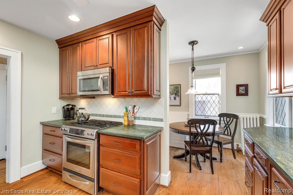 1323 Audubon Road Grosse Pointe Park, MI 48230 - Photo 6 of 40