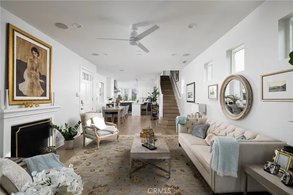 $3,198,000 | 428 7th Street, Huntington Beach, CA 92648