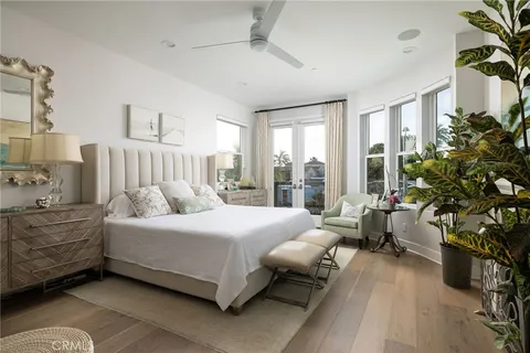 $3,398,000 | 428 7th Street, Huntington Beach, CA 92648