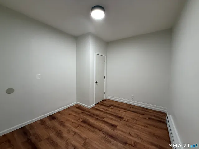 $2,100 | 53 Mahl Avenue, Hartford, CT 06120