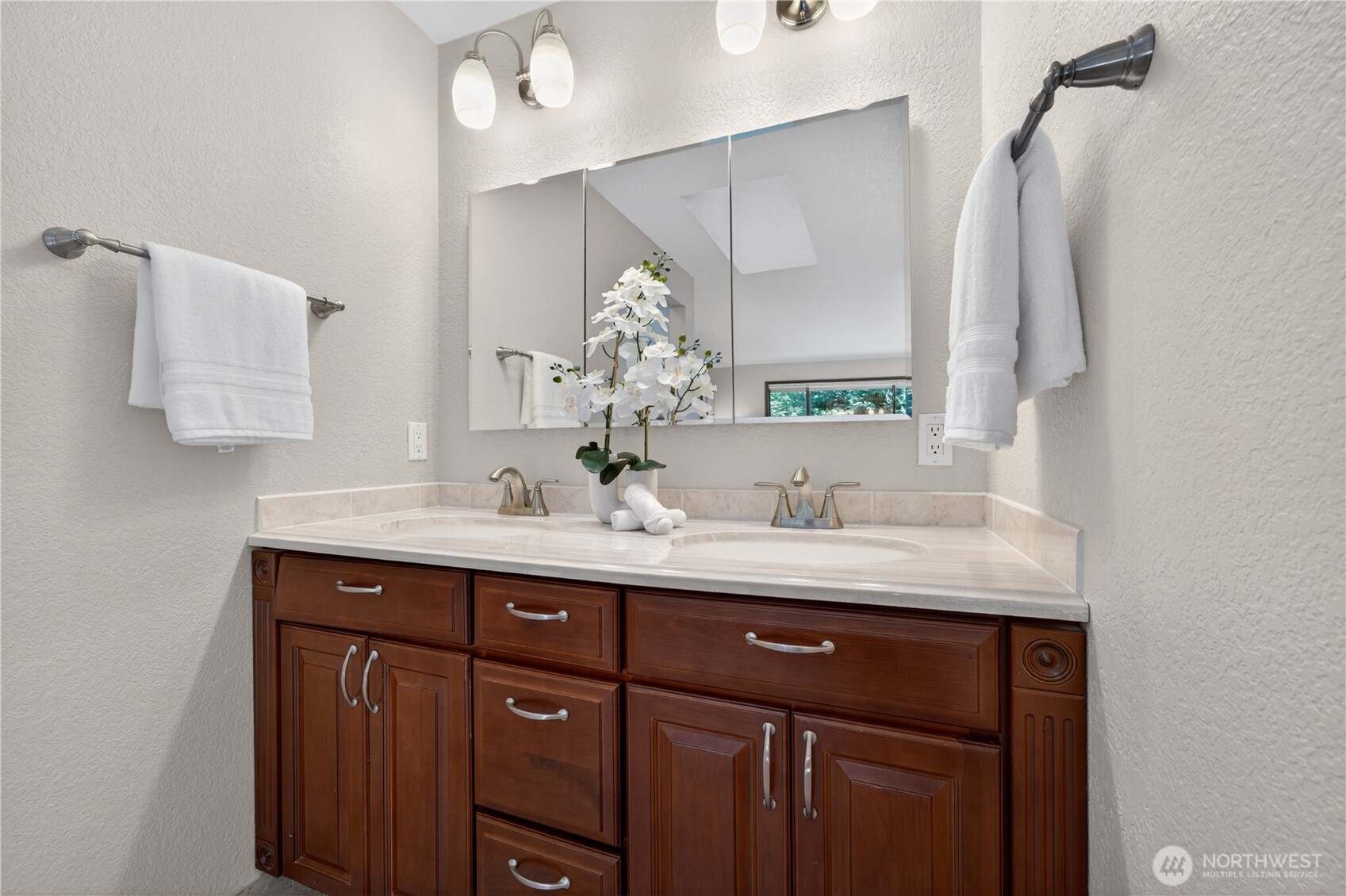 8611 191st Place Southwest Edmonds, WA 98026 - Photo 27 of 36