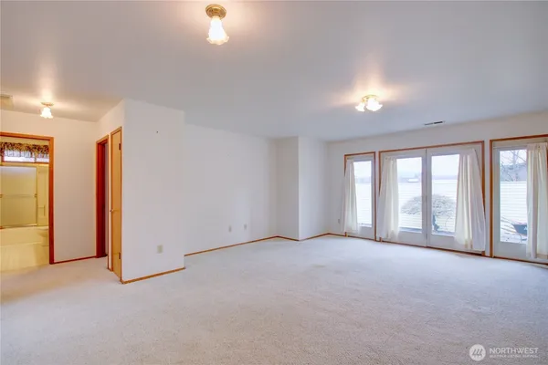 $2,750 | 2207 North Trumpeter Drive, Mount Vernon, WA 98273