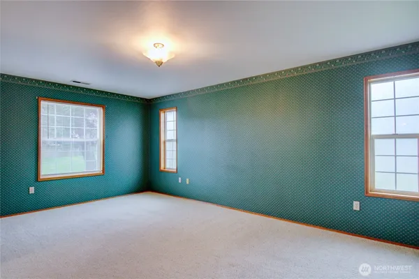 $2,750 | 2207 North Trumpeter Drive, Mount Vernon, WA 98273