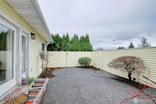 $2,750 | 2207 North Trumpeter Drive, Mount Vernon, WA 98273