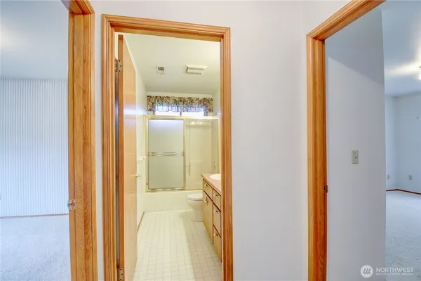 $2,750 | 2207 North Trumpeter Drive, Mount Vernon, WA 98273