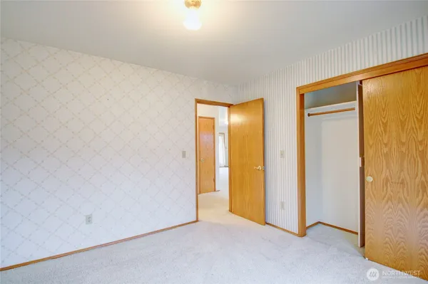 $2,750 | 2207 North Trumpeter Drive, Mount Vernon, WA 98273