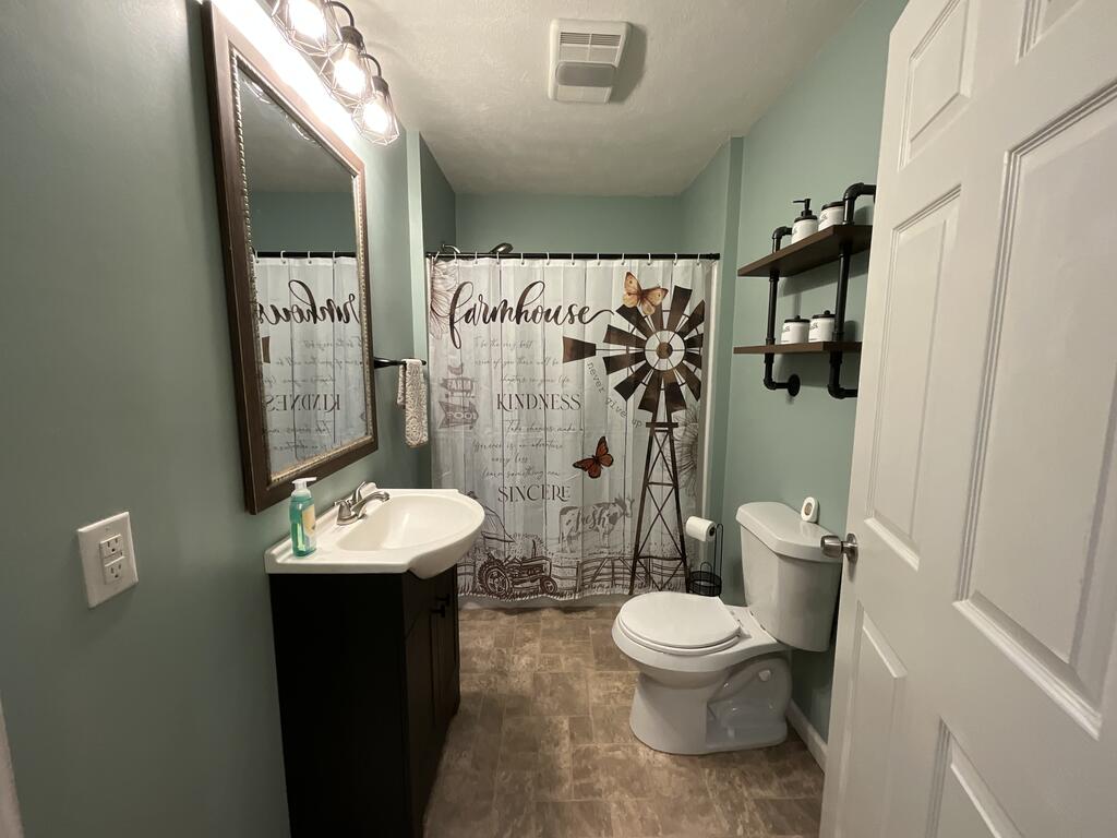 1940 Bolt Road Fairdale, WV 25839 - Photo 26 of 37 Gallery Image 26