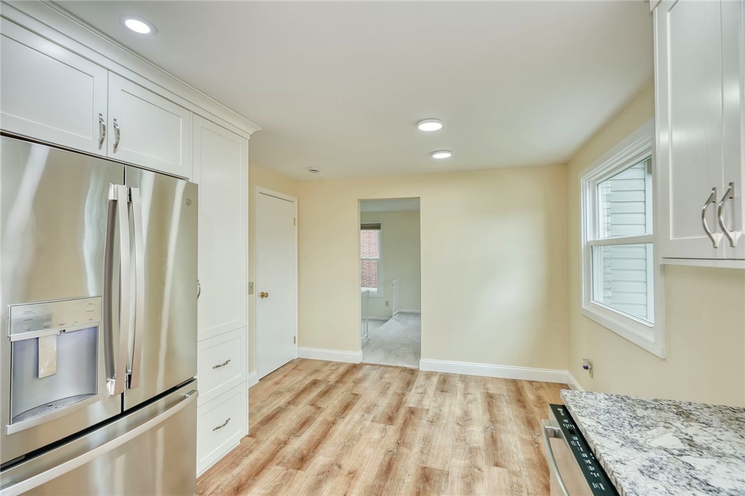 136 Chimney Hill Road Greece, NY 14612 - Photo 7 of 40