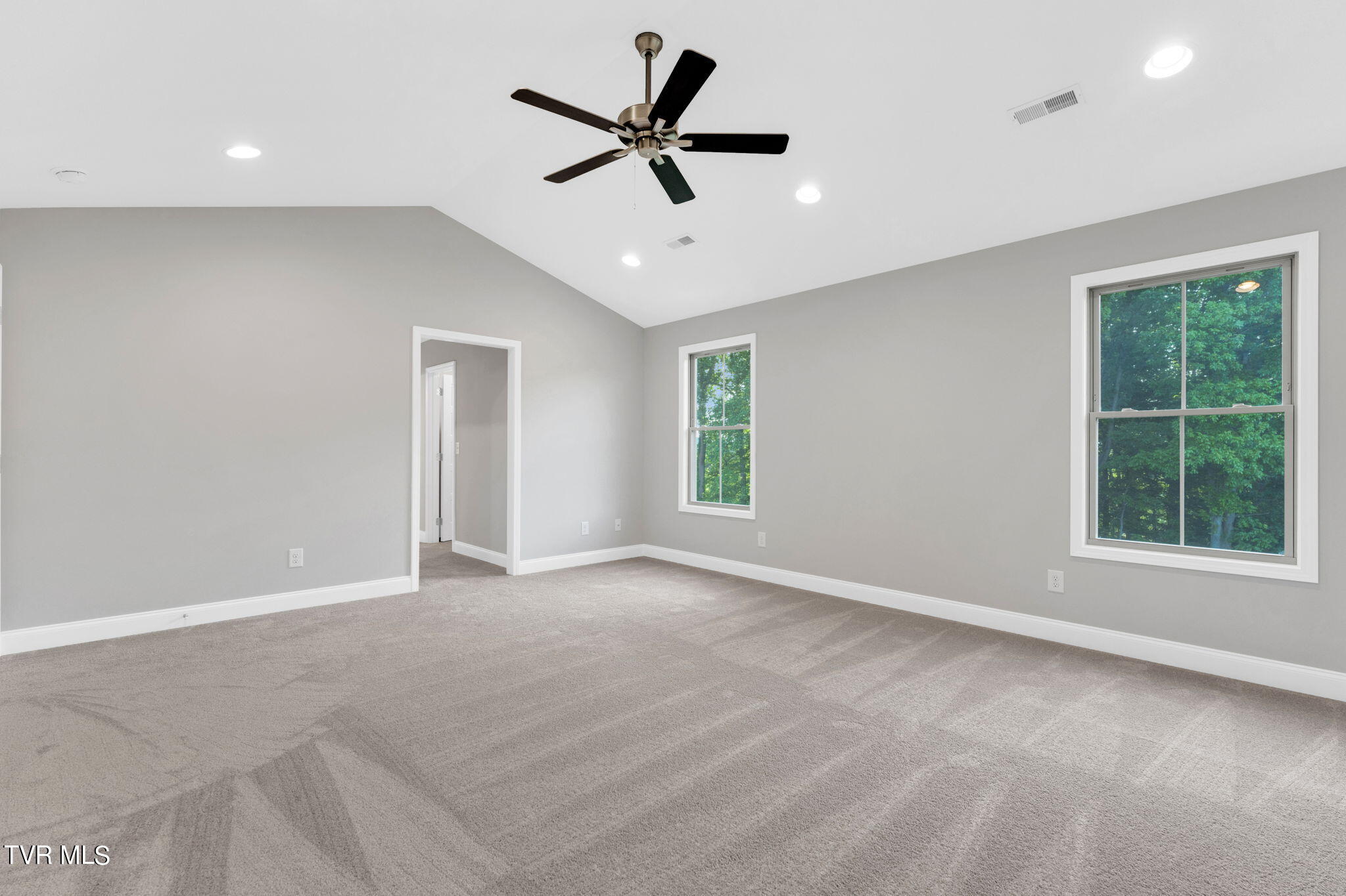 583 Ridgecrest Road Jonesborough, TN 37659 - Photo 18 of 46 24-web-or-mls-DSC02847