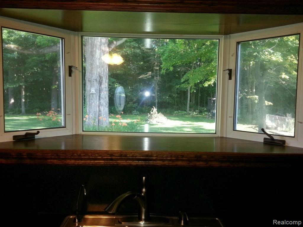 5412 Sutton Road Dryden, MI 48428 - Photo 7 of 24