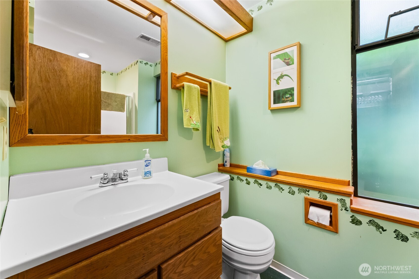 17510 163rd Place Southeast Renton, WA 98058 - Photo 11 of 27 Gallery Image 11