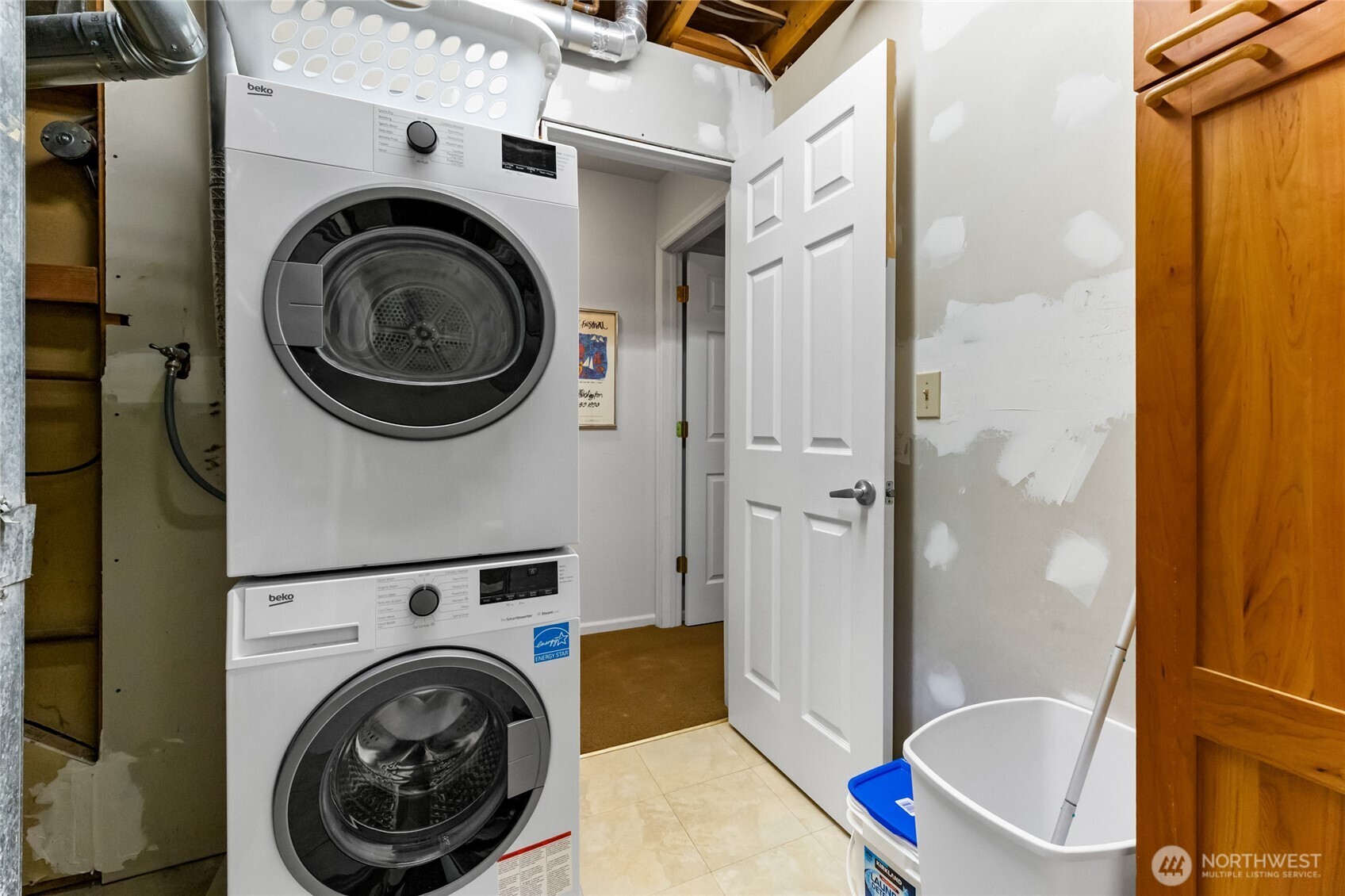 17510 163rd Place Southeast Renton, WA 98058 - Photo 12 of 27 Gallery Image 12
