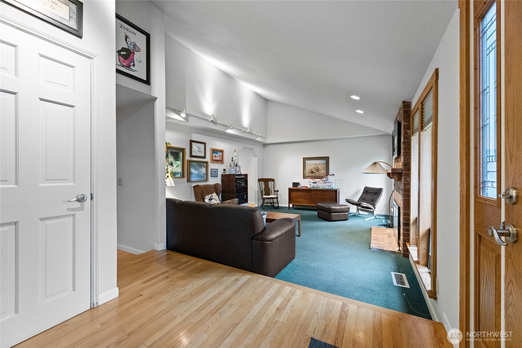 17510 163rd Place Southeast Renton, WA 98058 - Photo 4 of 27 Gallery Image 4