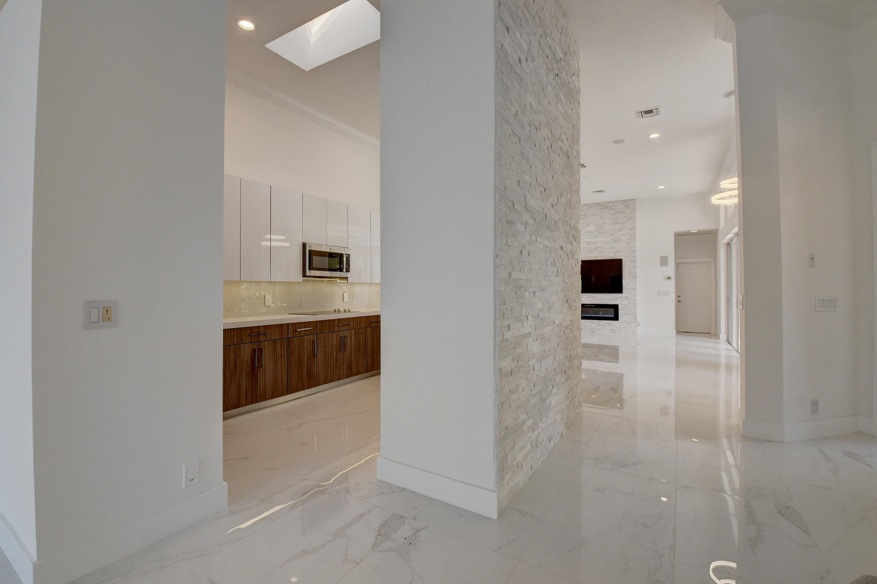 3295 Northwest 53rd Circle Boca Raton, FL 33496 - Photo 18 of 66 Virtuals1 (14)