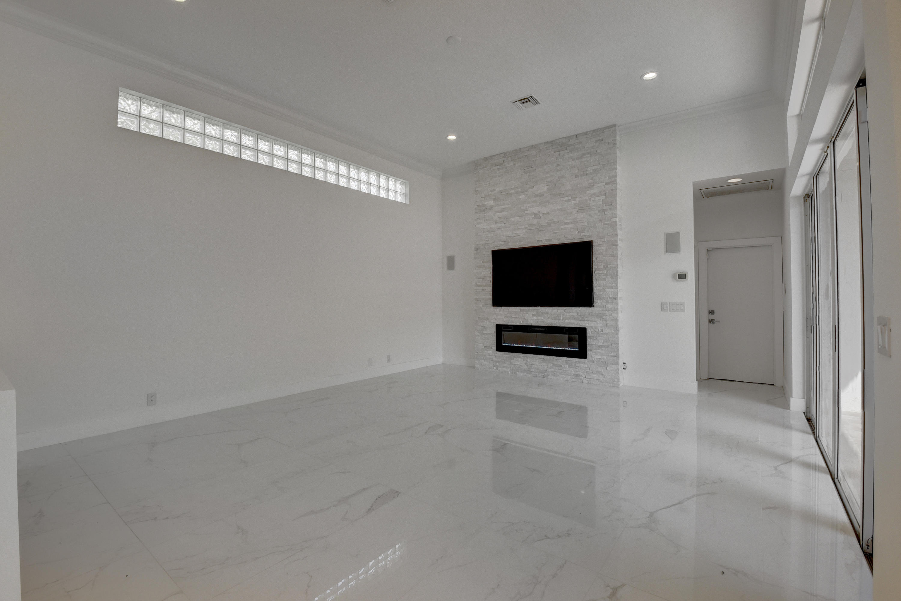 3295 Northwest 53rd Circle Boca Raton, FL 33496 - Photo 19 of 66 Virtuals1 (16)